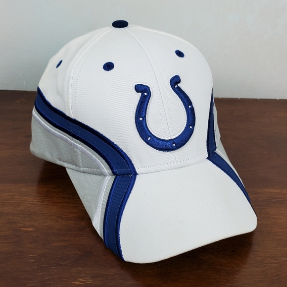 NFL Indianapolis Colts Fitted Trucker Cap - Picture 11 of 12